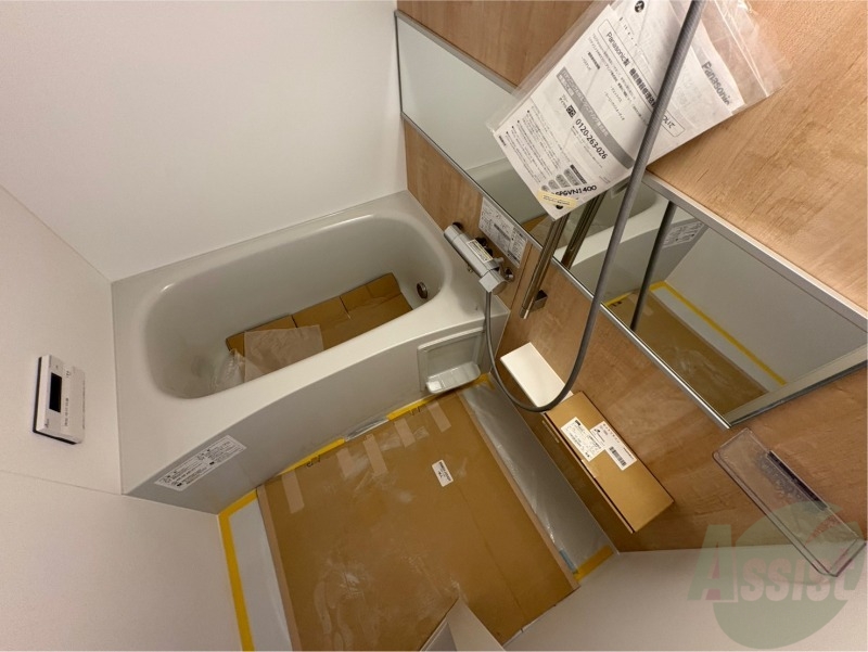 バス・シャワールーム　お風呂になります。一日の疲れを癒してくださいね。