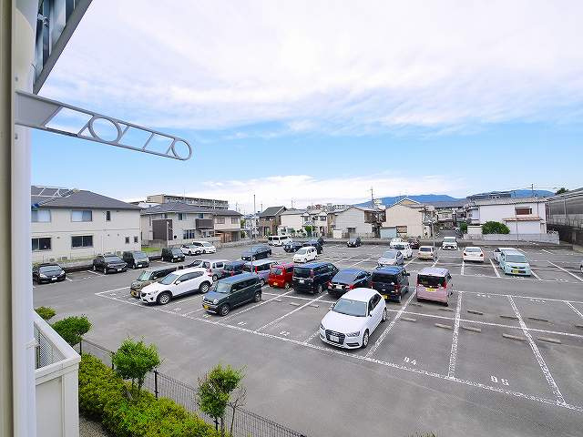 駐車場　駐車場です