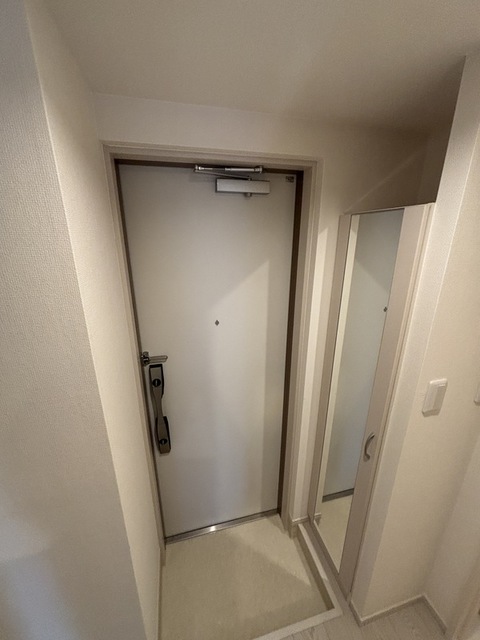 リブリ船橋IIIの玄関写真