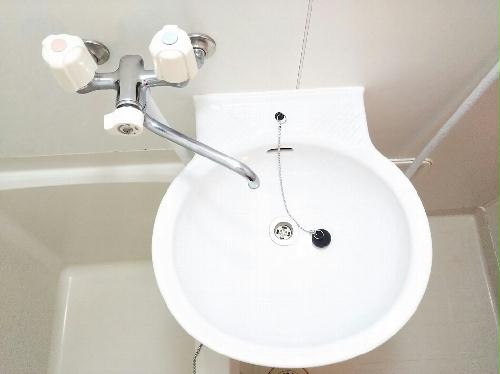 洗面設備　同タイプの写真です。仕様が異なる場合があります。