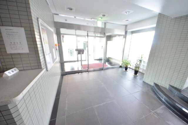 エントランス　♪エントランスロビー♪