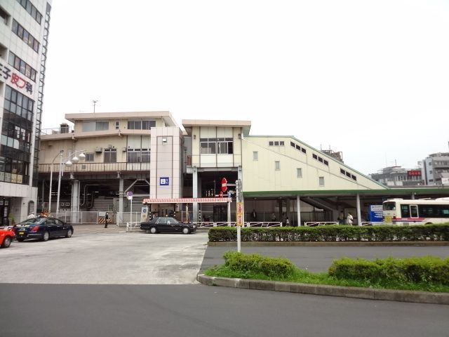 スーパー　グルメシティ（スーパー）まで240m