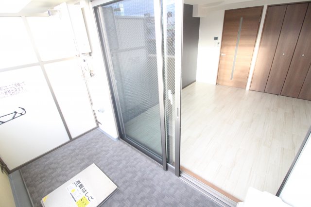 バルコニー　バルコニー