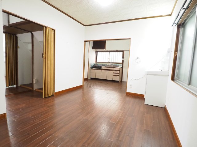 居室・リビング　居間です