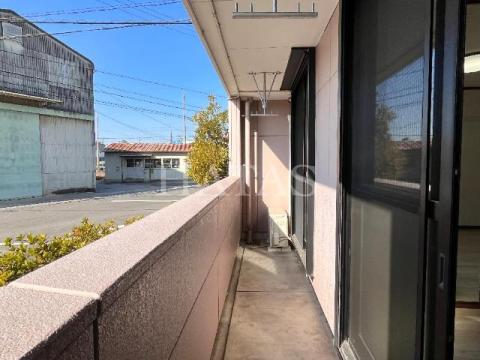 バルコニー　同物件別部屋です