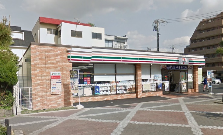 コンビニ　セブンイレブン 名古屋中村町7丁目店（コンビニ）まで215m