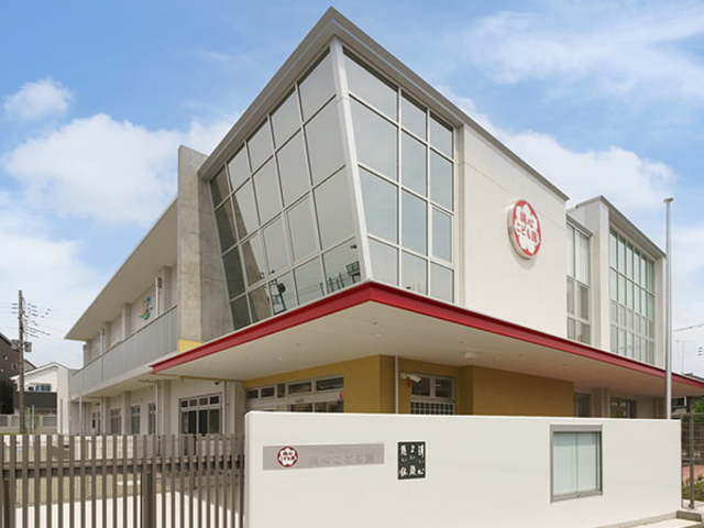 幼稚園・保育園　誠心こども園（幼稚園・保育園）まで476m