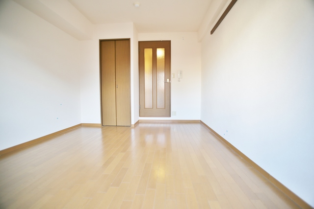 居室・リビング　フローリングのお部屋