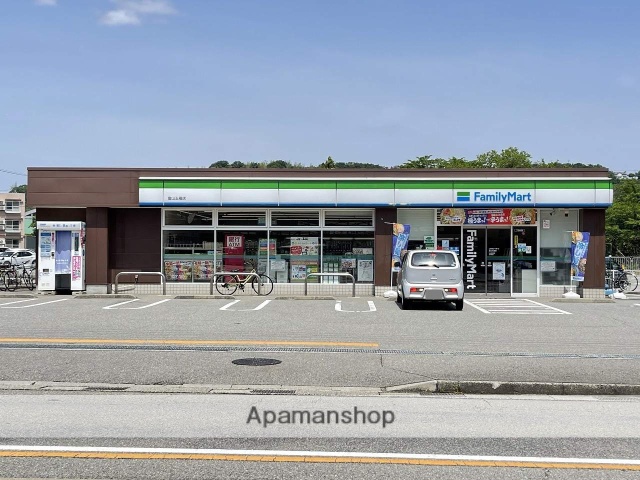コンビニ　ファミリーマート富山五福店（コンビニ）まで234m
