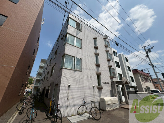 建物外観　札幌市北区北１５条西「ベルウッド１５」
