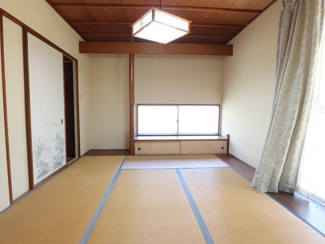 収納　1F和室7帖