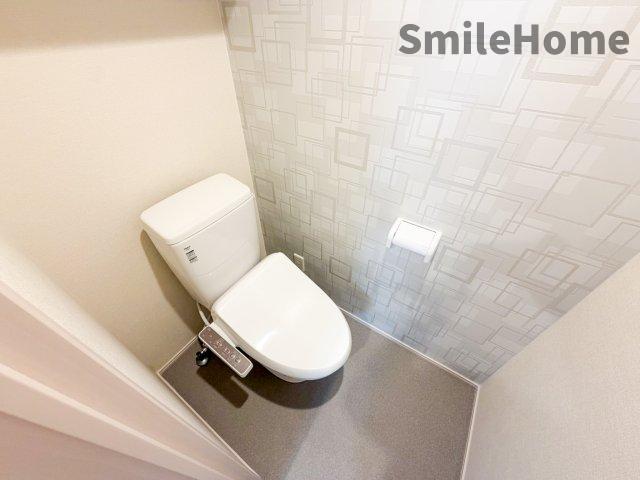 トイレ　清潔感があるトイレです。入るとホッとする、そんな空間。