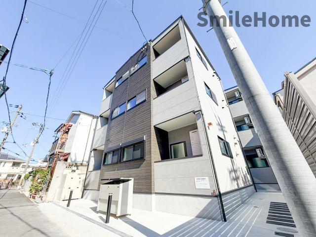 建物外観　オートロック・エレベーター付きマンションです