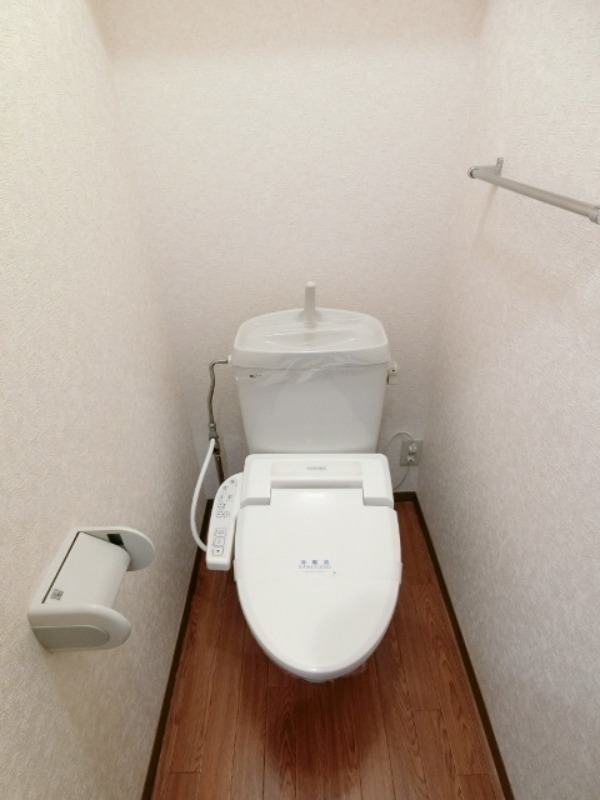 トイレ　図面と現状に相違がある場合には現状を優先