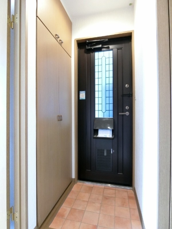 玄関　図面と現状に相違がある場合には現状を優先