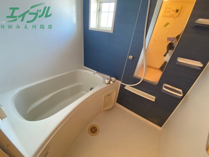 バス・シャワールーム　同型参考写真