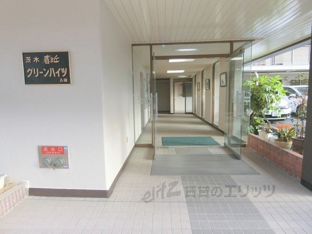 エントランス　エントランス