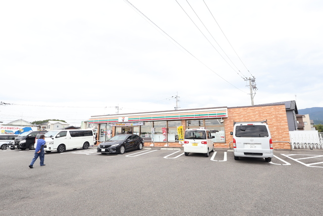 コンビニ　セブン－イレブン　みやき町原古賀店（コンビニ）まで350m