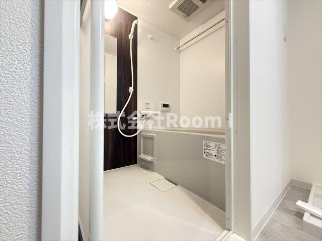 バス・シャワールーム　お風呂です