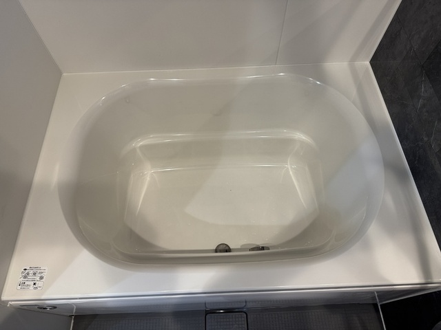 バス・シャワールーム　浴槽