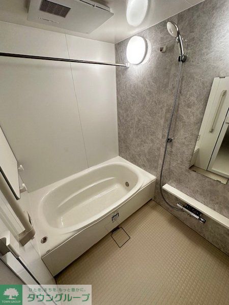 バス・シャワールーム　バス