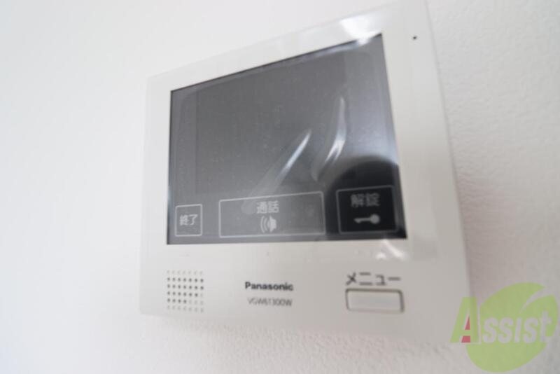 セキュリティ　もしもし、来客の確認は必ずしてからドアを開けてくださいね