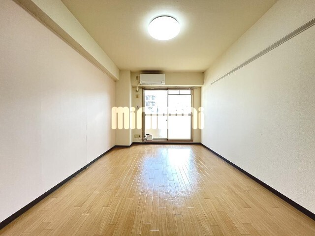 M.flatの居間写真