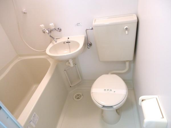 バス・シャワールーム　浴室