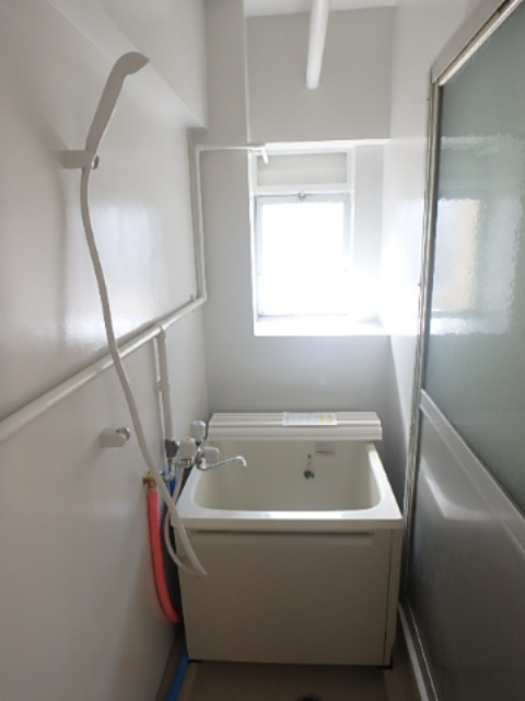 バス・シャワールーム　イメージ102号室の写真