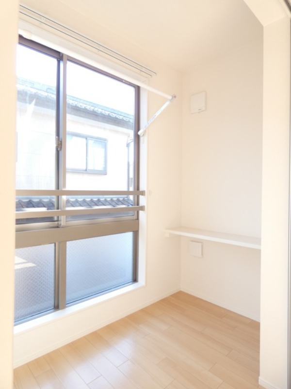 バルコニー　図面と現状に相違がある場合には現状を優先