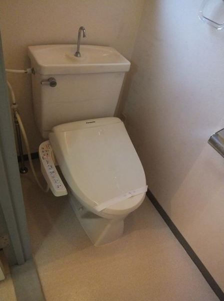 トイレ　※別部屋参照写真