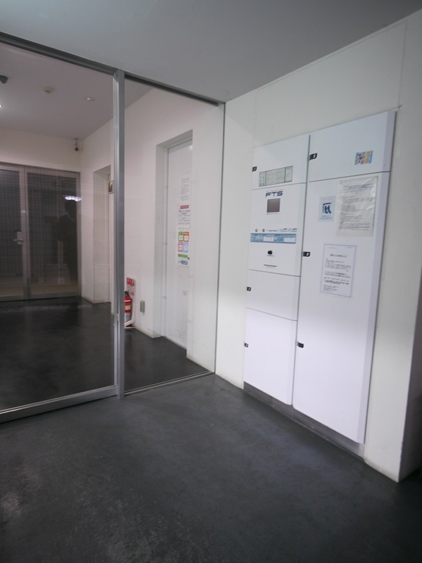 ロビー　★《見学予約受け付け中》設備充実のハイグレード賃貸マンショ