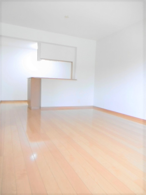 居室・リビング　こちらの居間で趣味の時間をお楽しみください