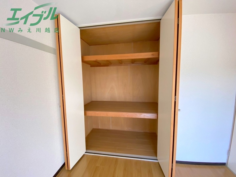 収納　同型タイプ