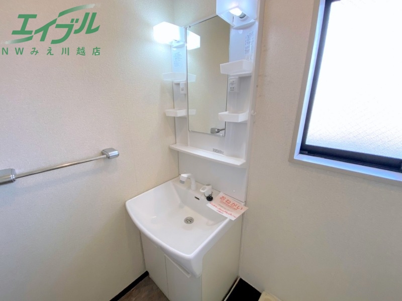 洗面設備　同型タイプ