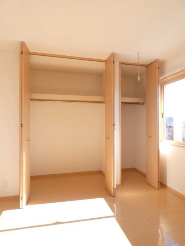 収納　図面と現状に相違がある場合には現状を優先