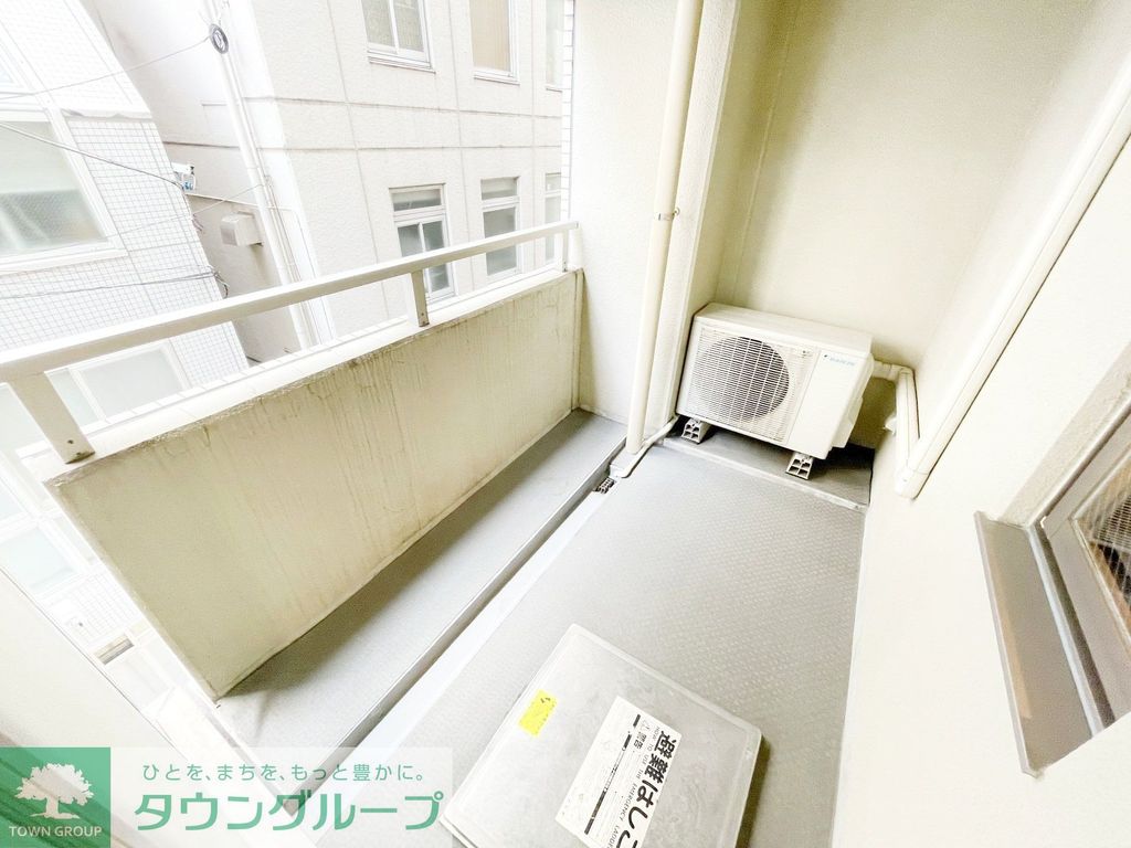バルコニー　お問合せは(株)タウンハウジングレジデンス事業部までお問合…
