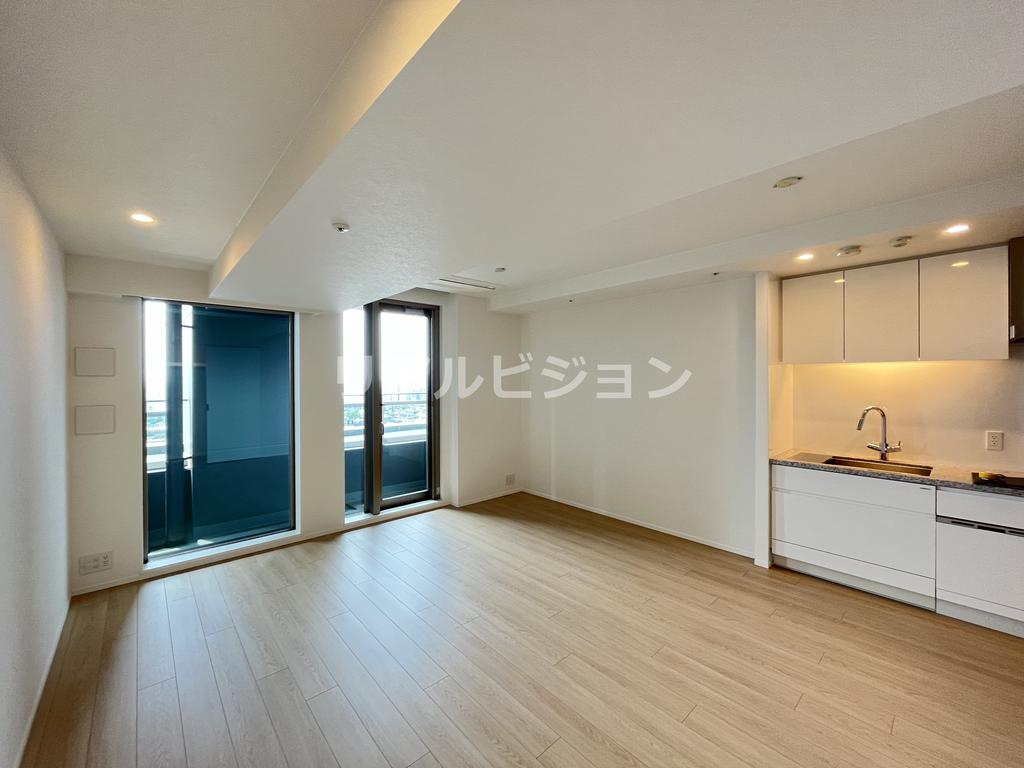 居室・リビング　他部屋参考写真です。