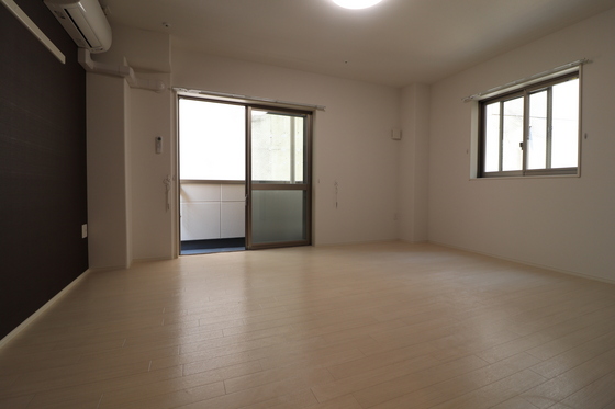 居室・リビング　※別部屋の写真です