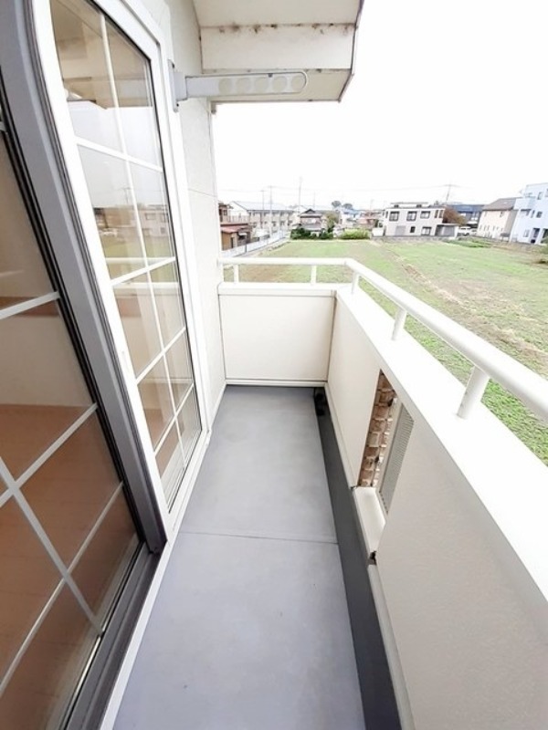 バルコニー　図面と現状に相違がある場合には現状を優先