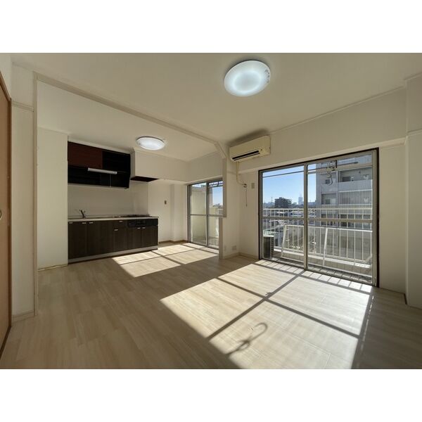 居室・リビング　別室の参考写真です。※現況優先