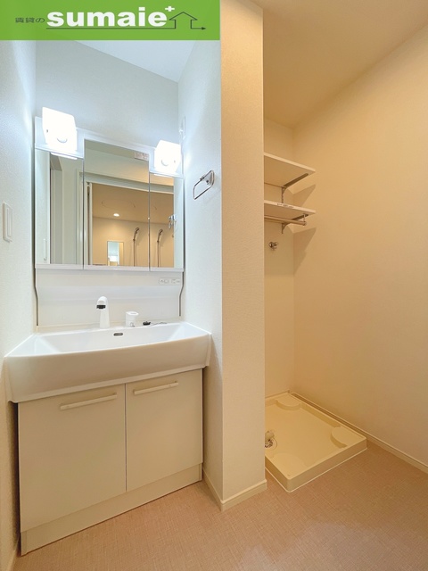 洗面設備　同仕様写真