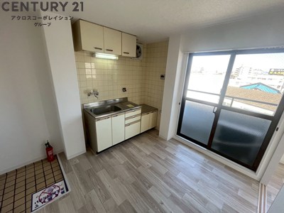 居室・リビング　エアコン付きで初期費用を抑えたい方にもおすすめです。