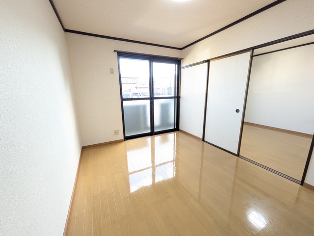 居室・リビング　☆南向きの室内☆