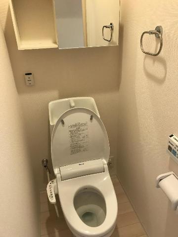 トイレ　シャワー付トイレ