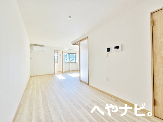 居室・リビング　※別号室写真です。