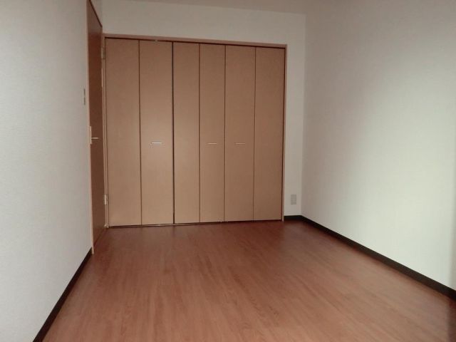 その他部屋・スペース　５帖の洋間