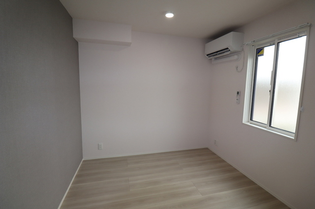 その他部屋・スペース　洋室５．１帖？