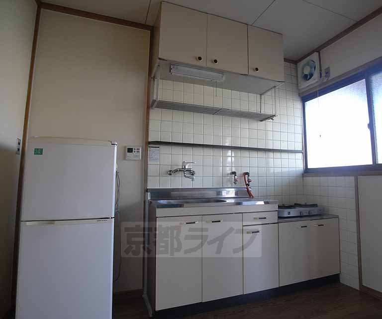 キッチン　２口コンロが置けるサイズ