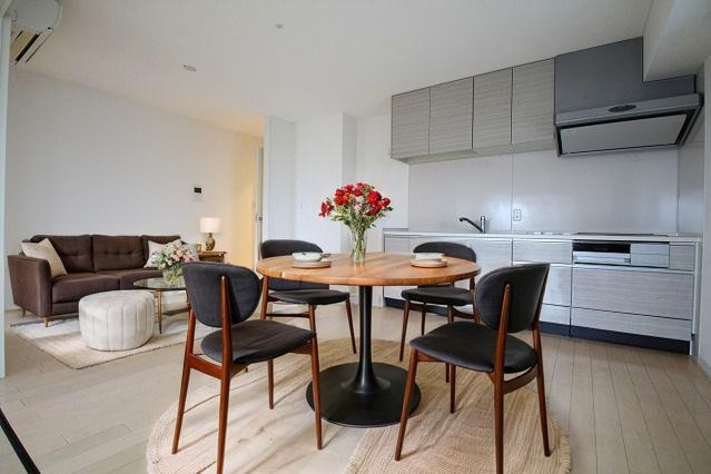 居室・リビング　ＣＧで家具等を配置したもので家具等は含まれません。